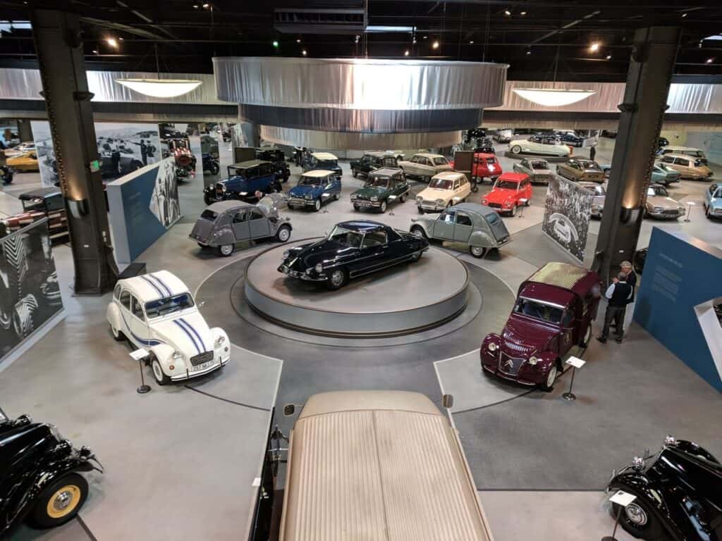 Mullin Automotive Museum (Oxnard, California)