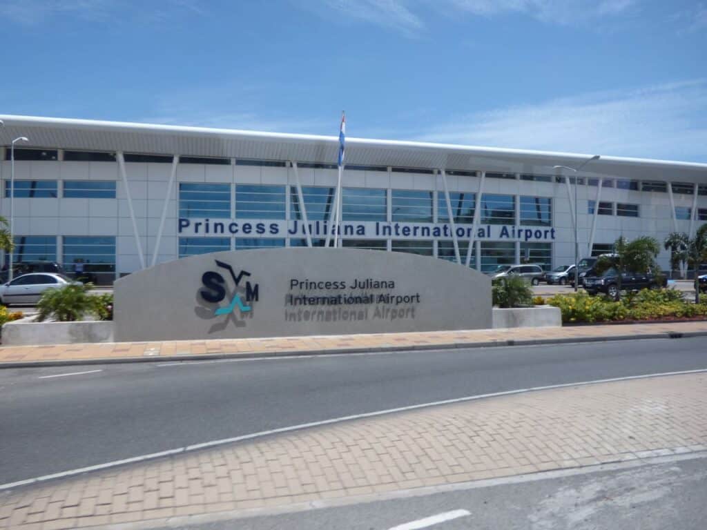 Princess Juliana International Airport, St. Maarten