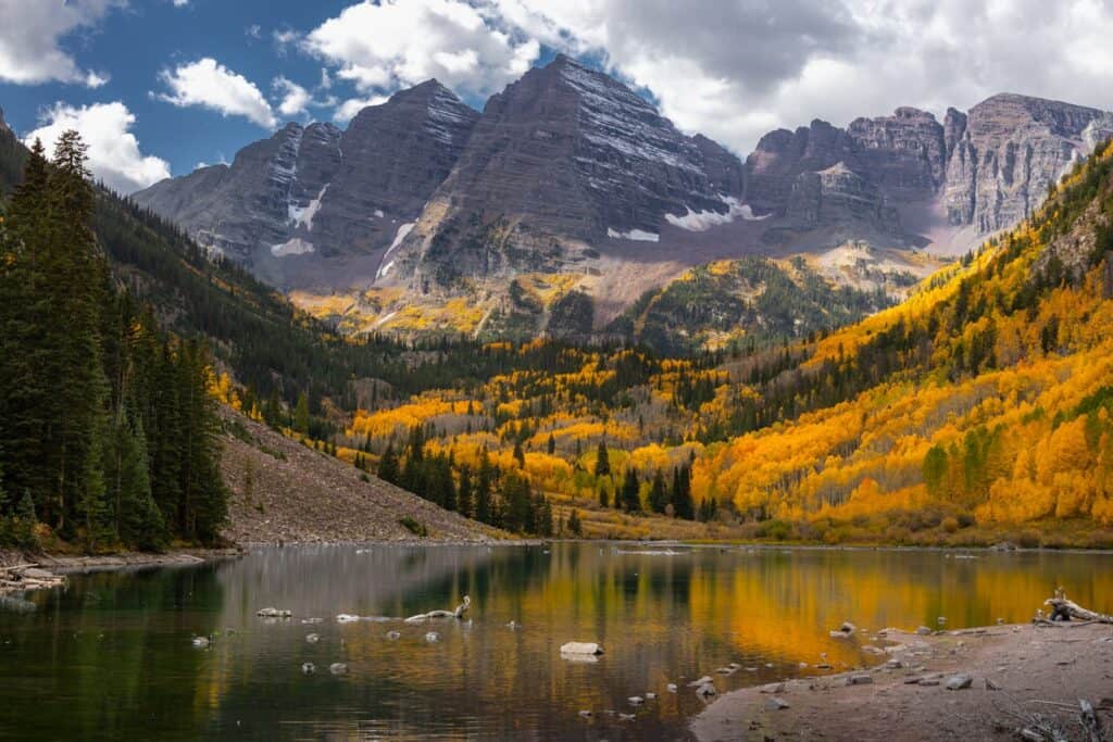 Maroon Lake Scenic Loop