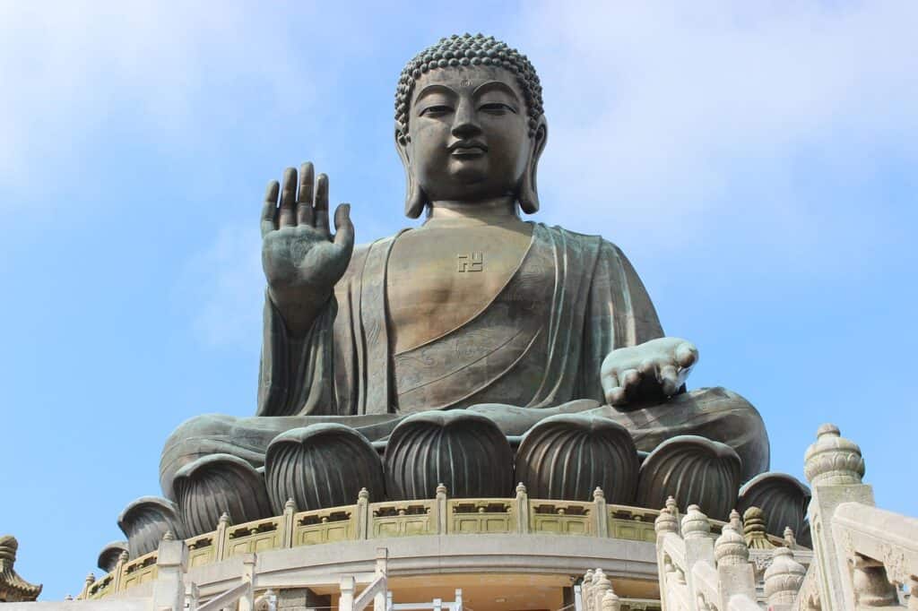 Tian Tan Buddha, Hong Kong