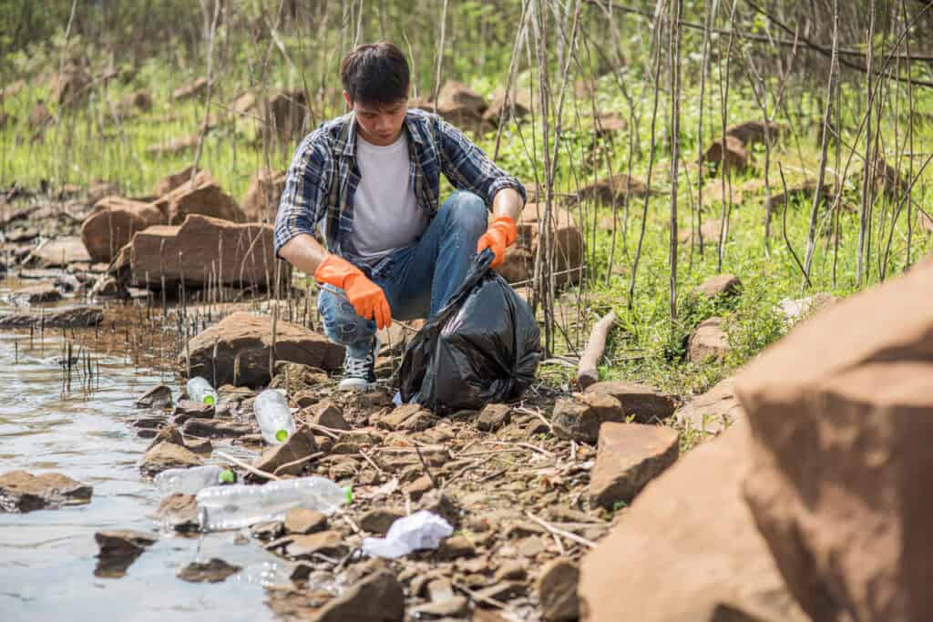 Leave No Trace Behind