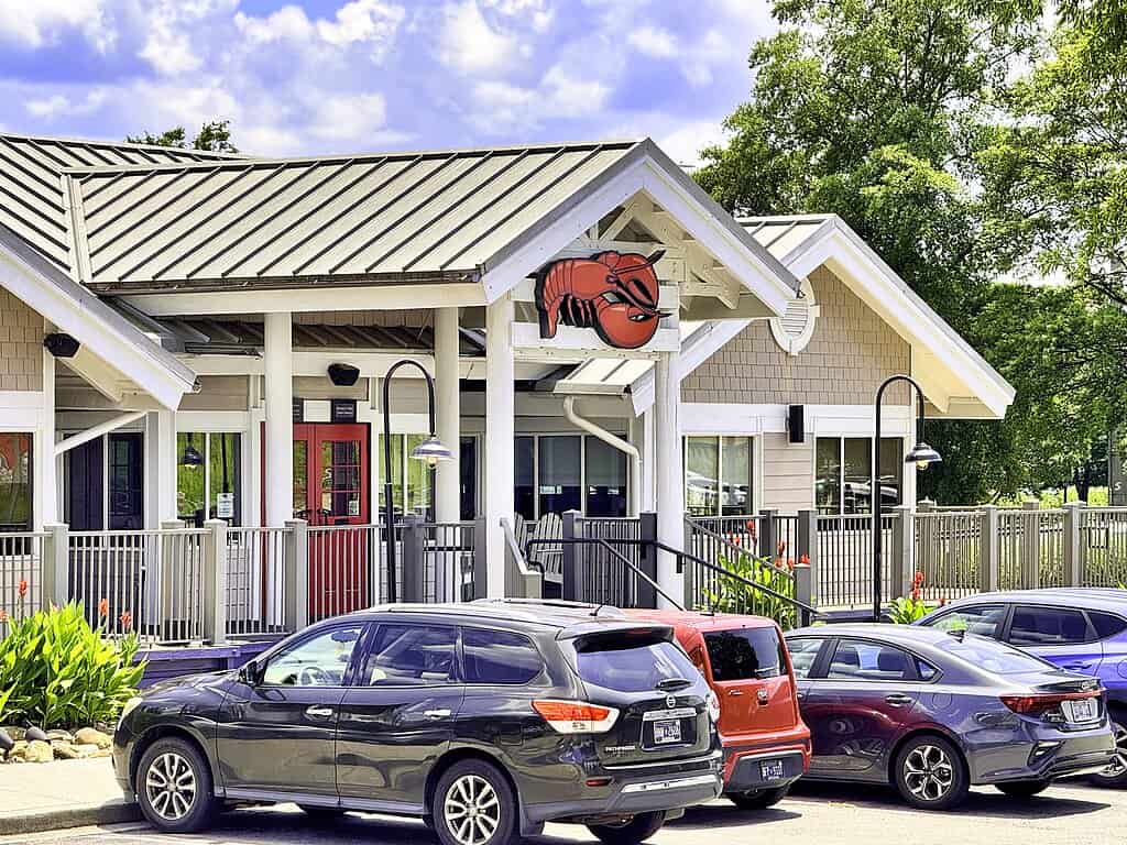 1024px-A_Red_Lobster_seafood_restaurant_in_Chattanooga,_Tennessee_01