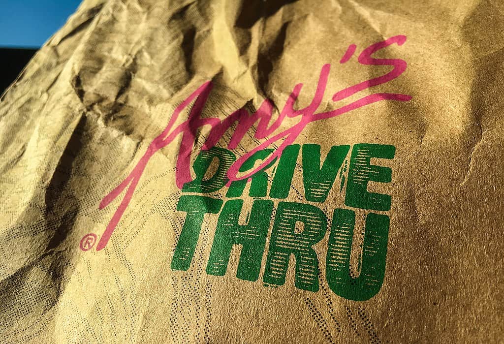 1024px-Amy's_Drive-Thru_Bag_(28641678390)