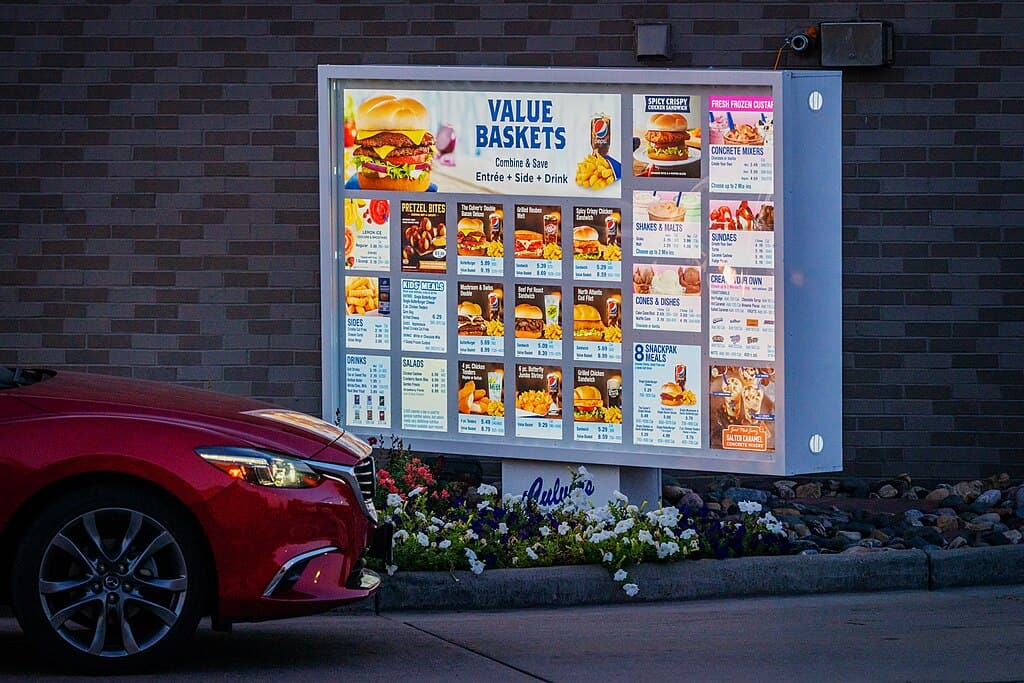 1024px-Culver's_Drive-Thru_Restaurant_Menu