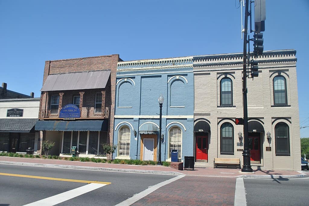 1024px-Jonesboro_Buildings