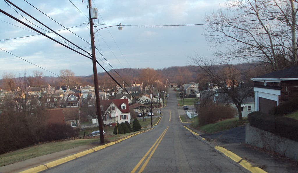 1024px-Weirton_Marland_Heights