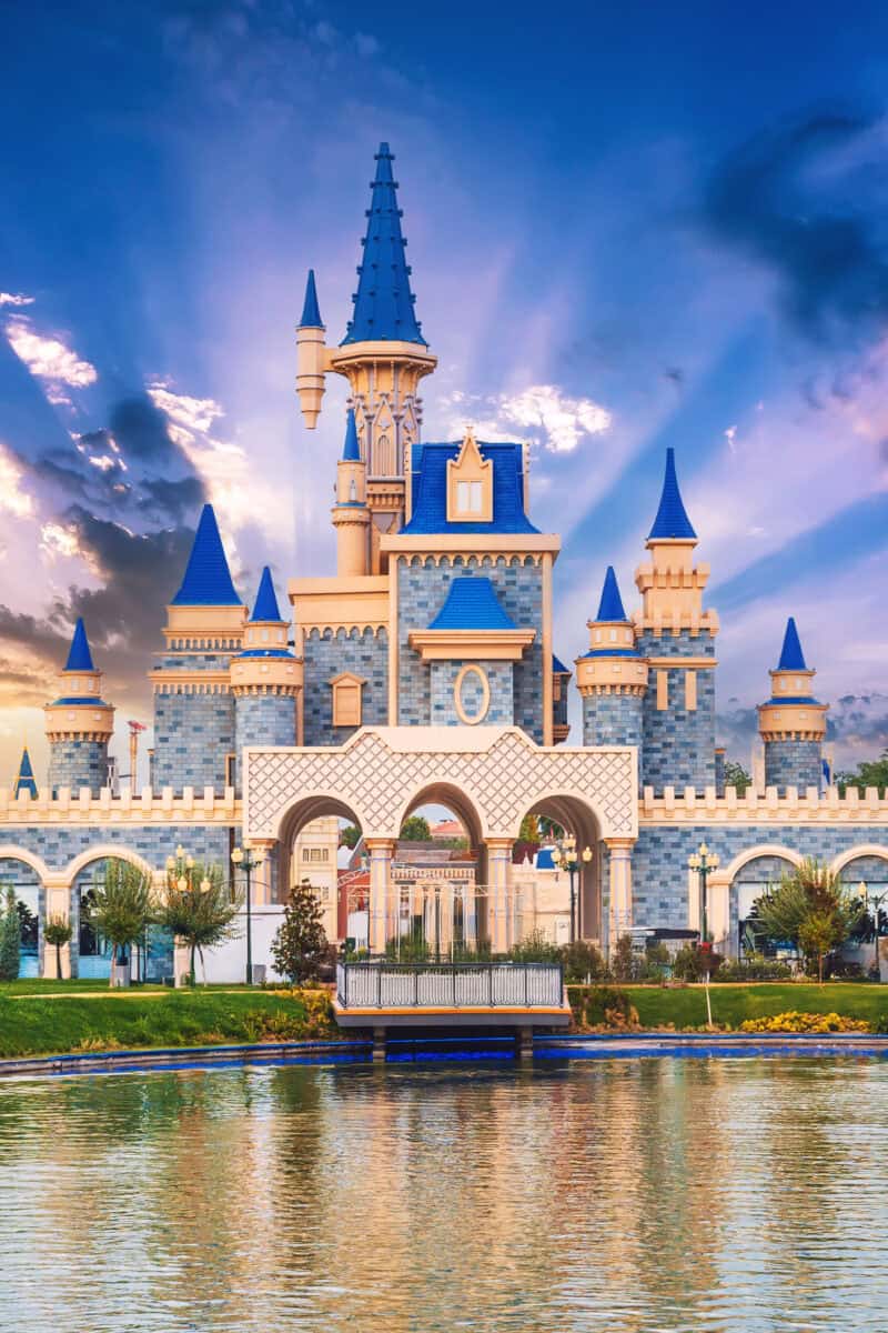 Luxury" Disney Resort