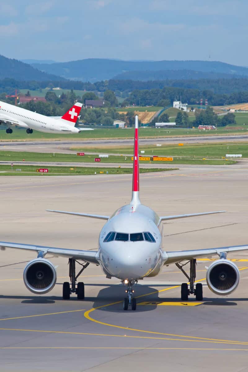 long haul aircraft at major gateway terminal
