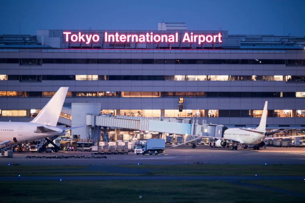 Tokyo airport