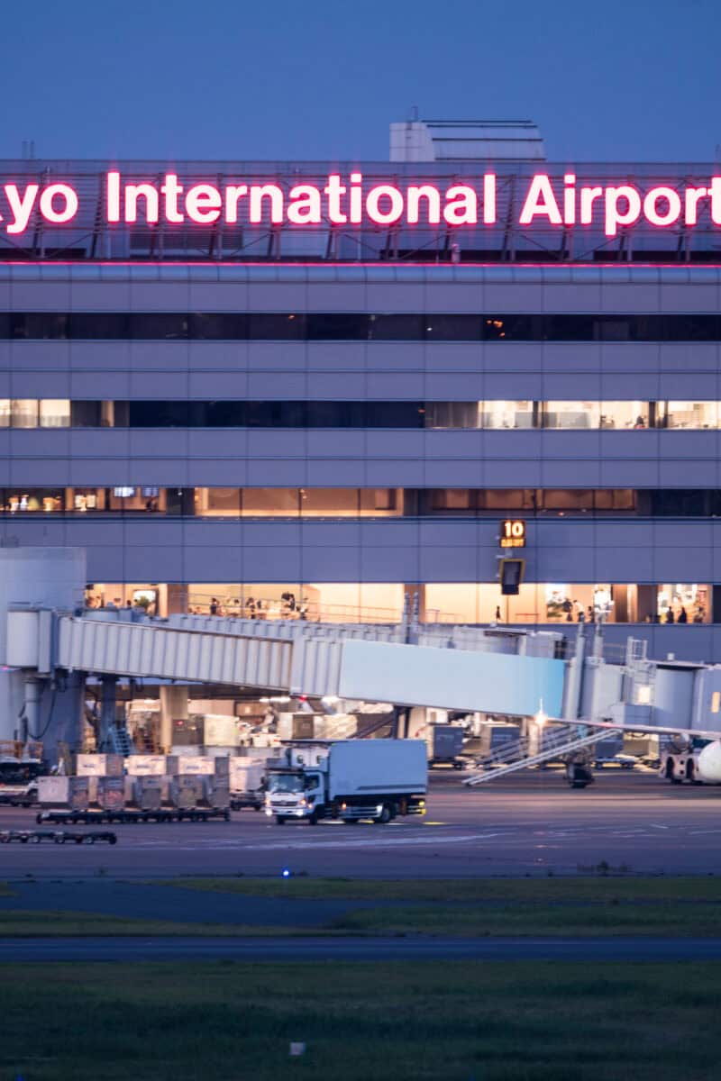 Tokyo airport