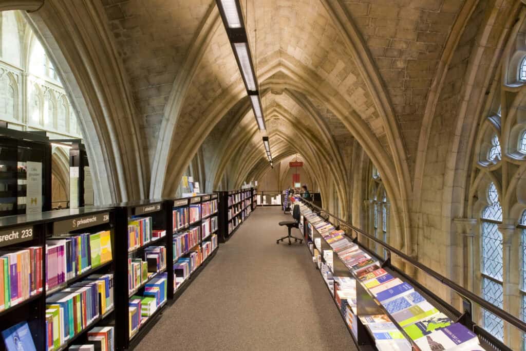 Boekhandel Dominicanen, Maastricht