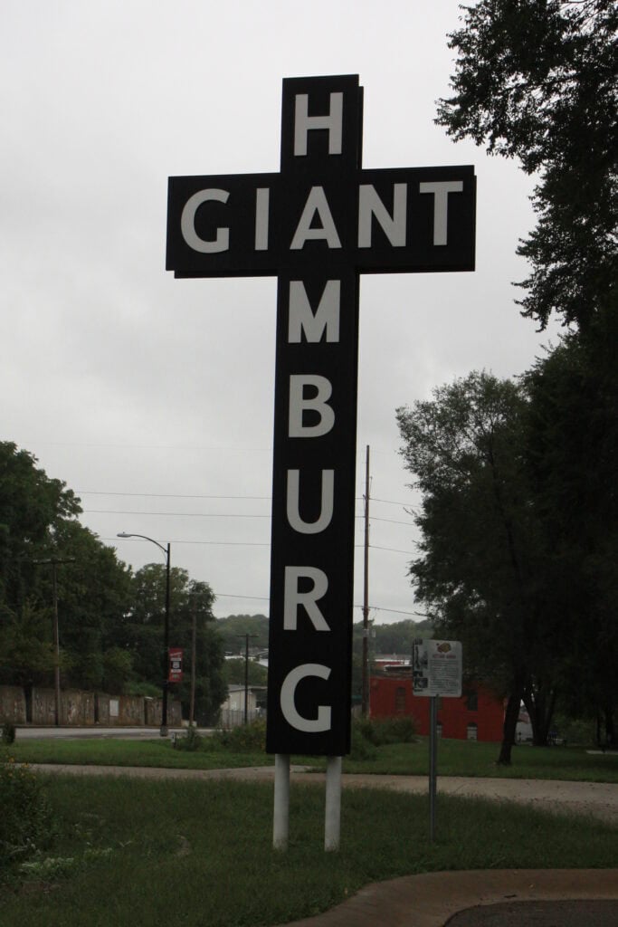 Red’s Giant Hamburg, Springfield, Missouri