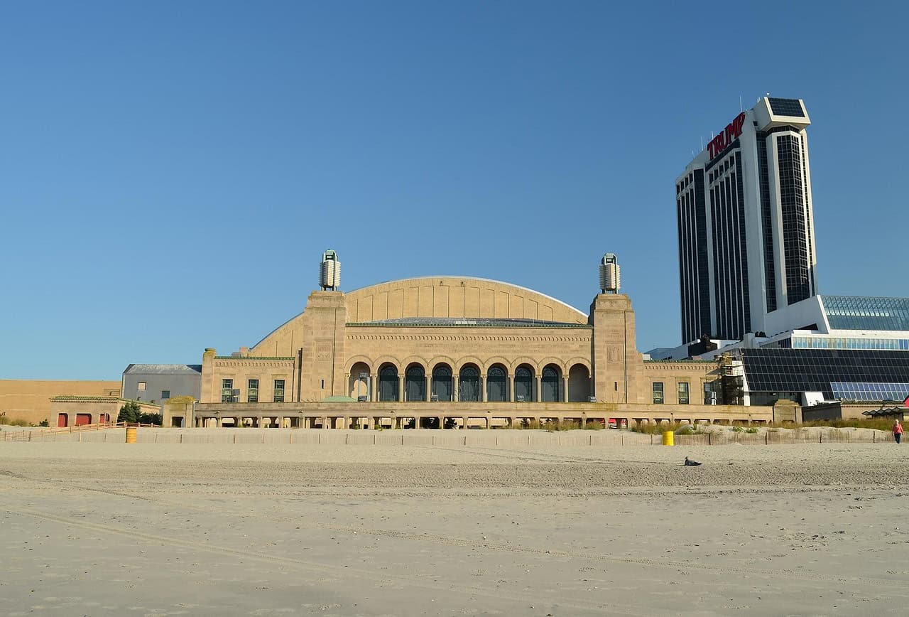 Atlantic City closed casino boardwalk