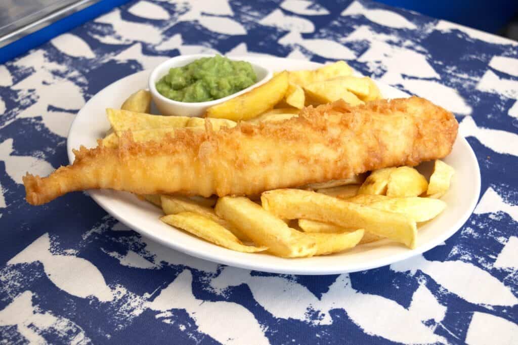 fish-and-chips-8645438_1280