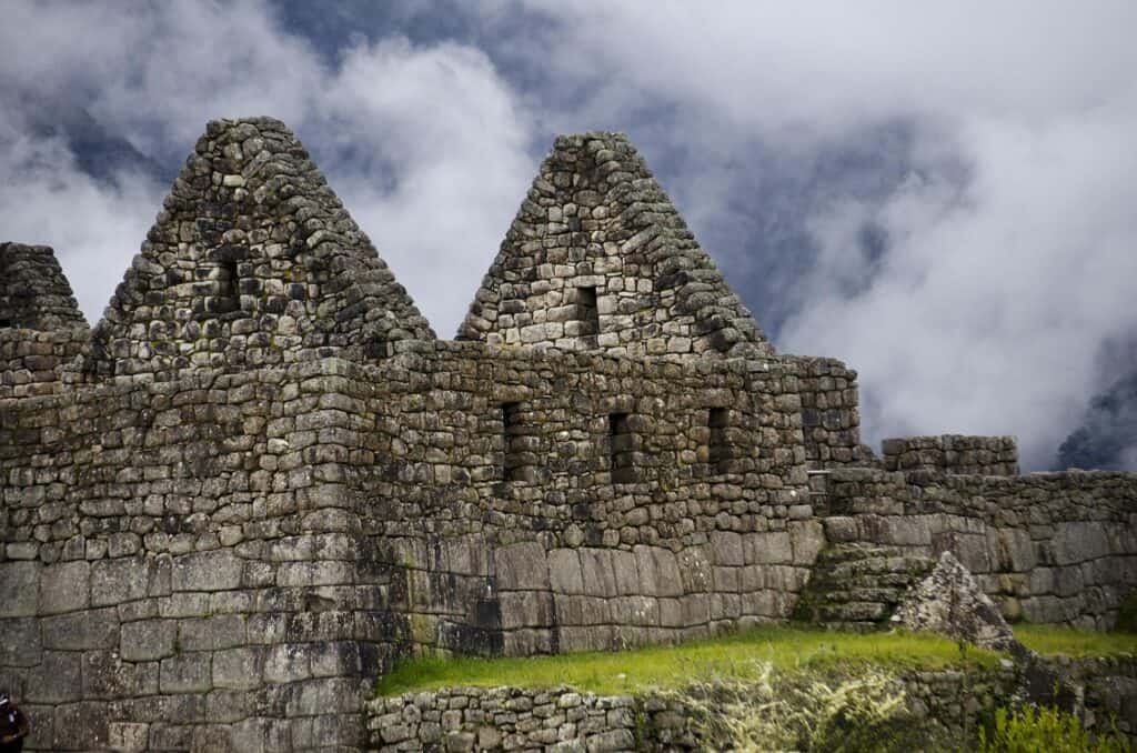 inca-architecture-2913005_1280