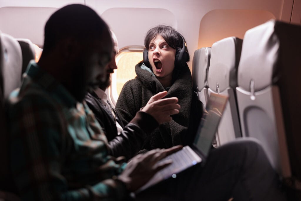 airplane seat recline argument
