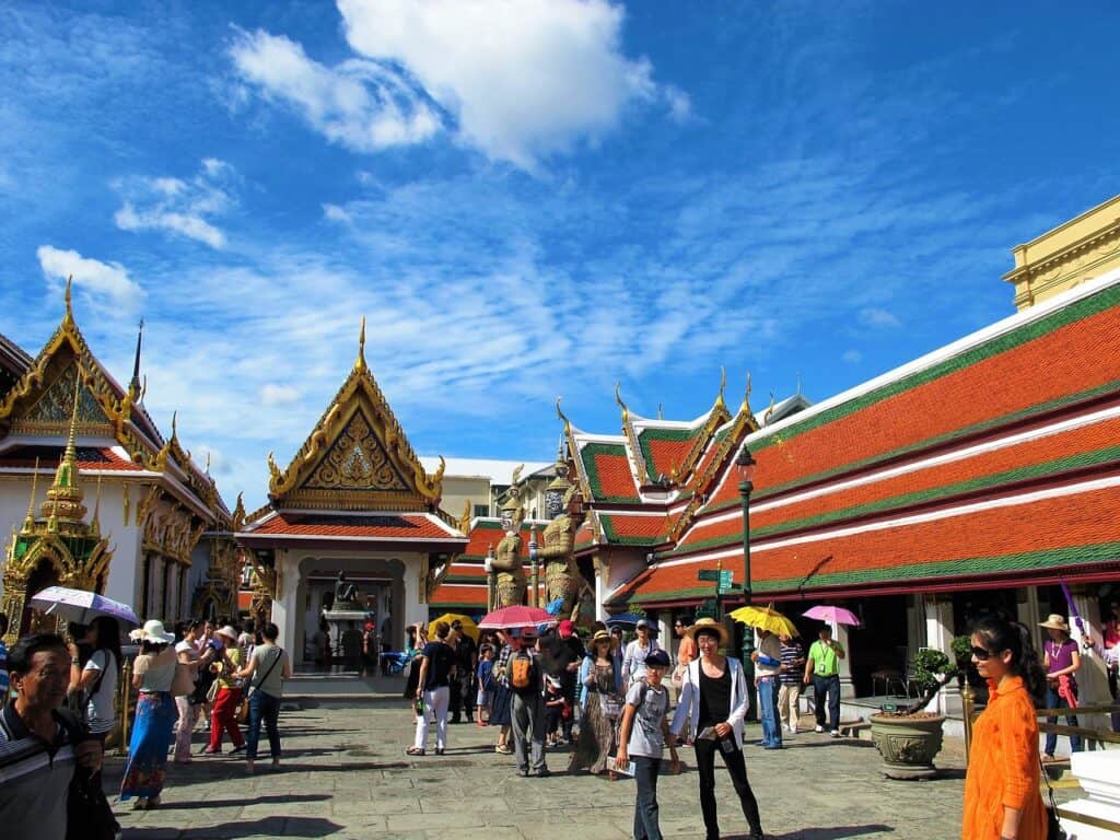 temple-of-the-emerald-buddha-6708344_1280