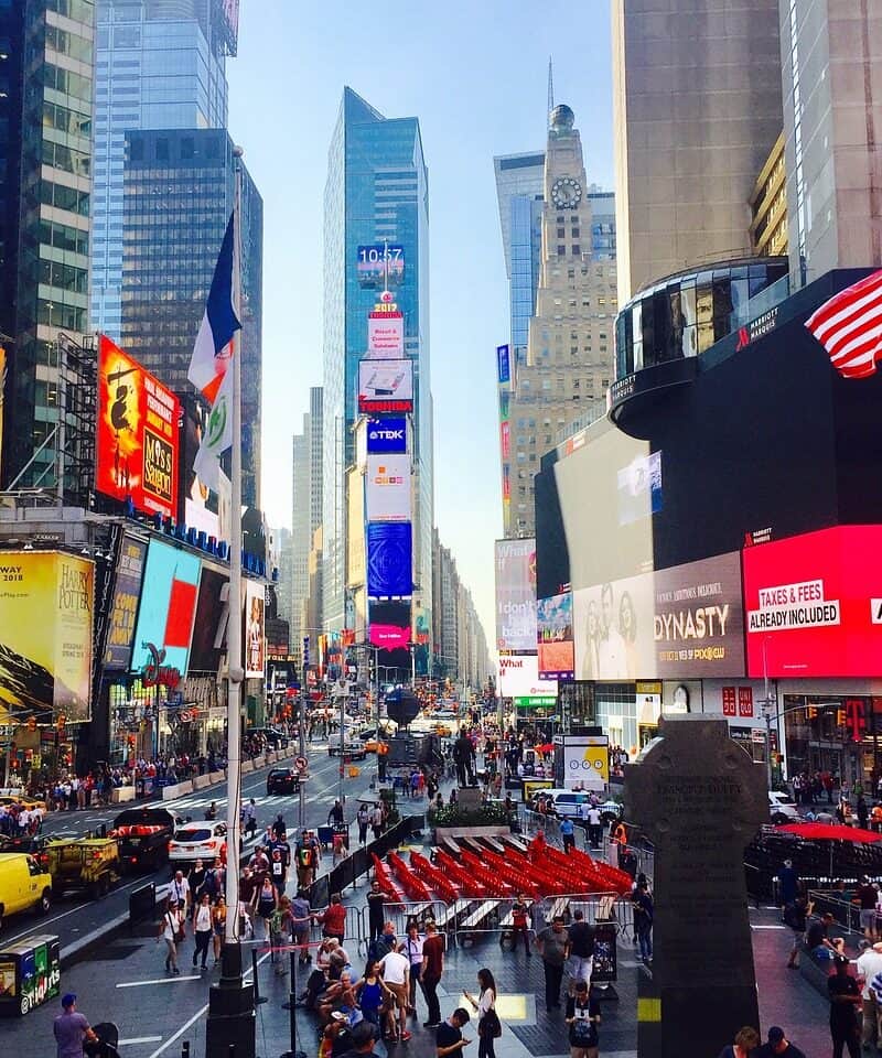 times-square-2792082_1280