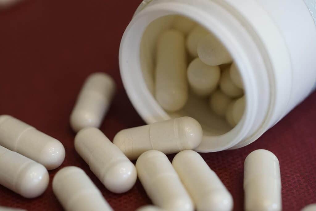 tryptophan-7182358_1280