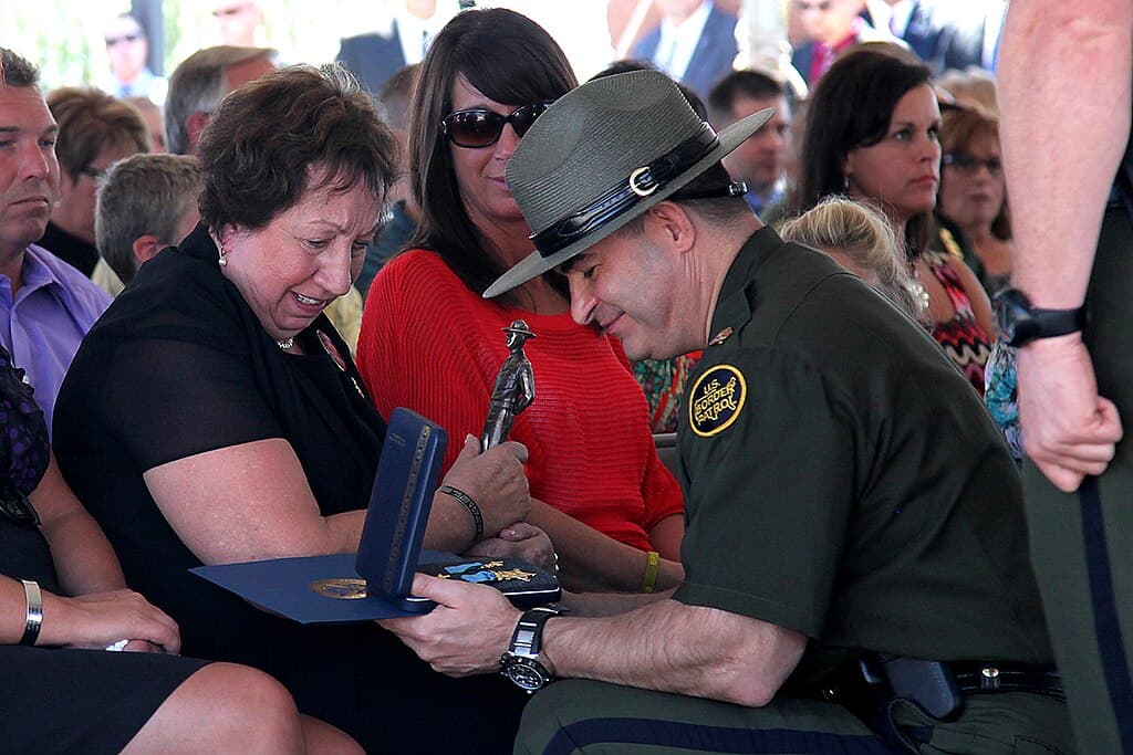 1024px-Fallen_Border_Patrol_Agent_Remembered_-_Brian_A_Terry_Dedication_Ceremony_(8043496200)