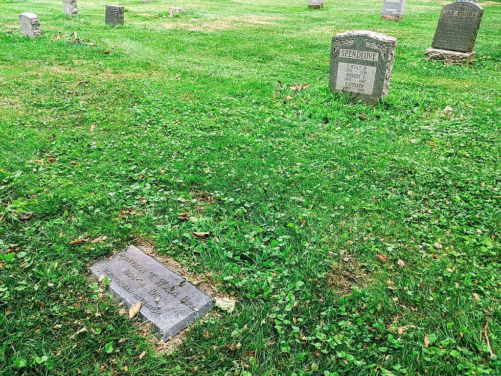 1024px-Granville_T._Woods_gravesite_marker_06