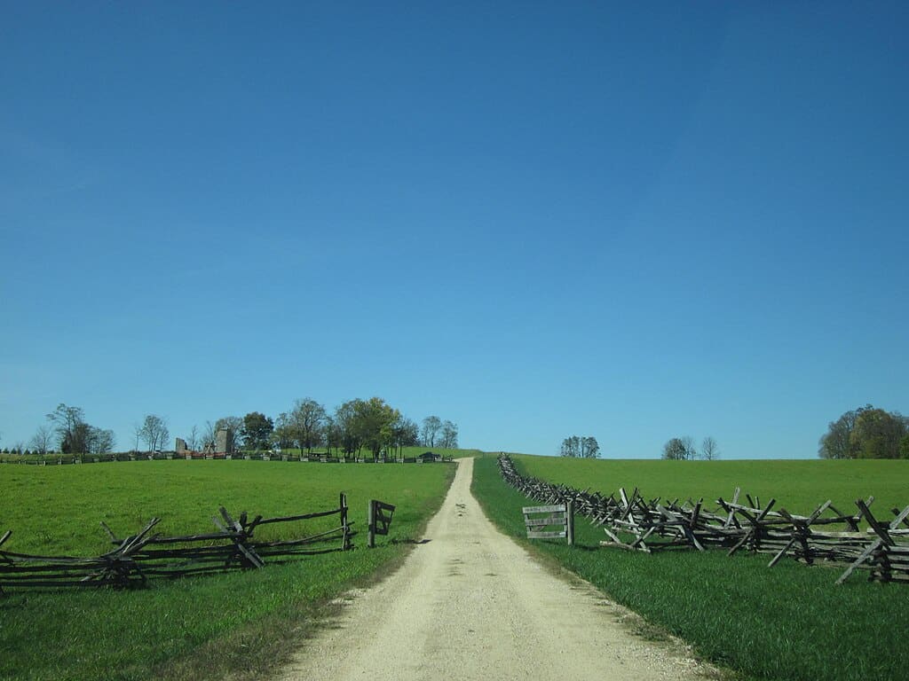1024px-Harpers_Ferry_National_Historic_Battlefield_-_West_Virginia_-_6282470803