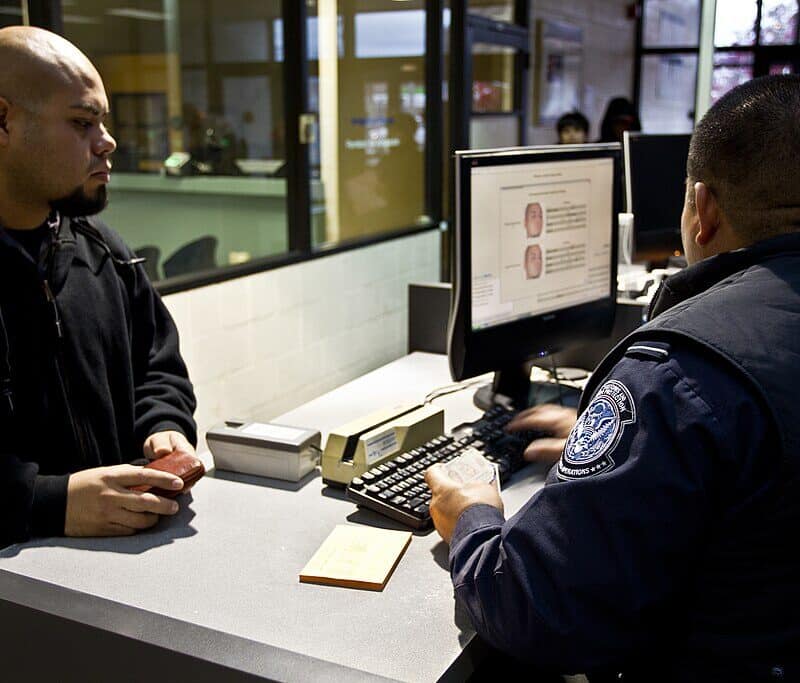 1024px-Identity_Check_(8653159726)