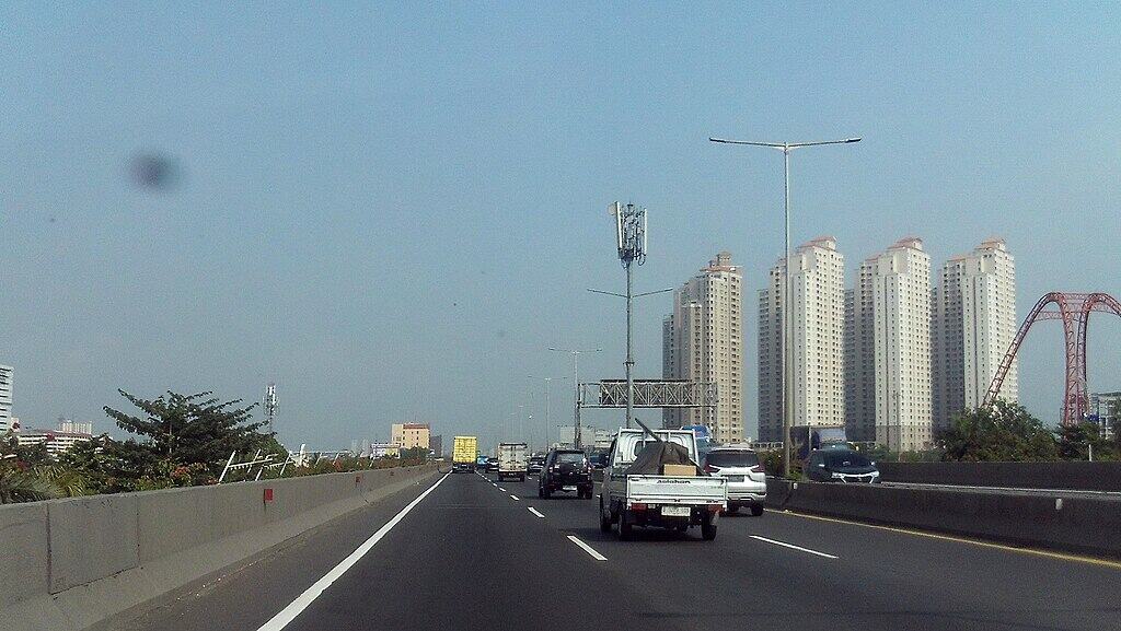  1024px-Jakarta_Inner_Ring_Road_(Ancol_section)_-_JKT_(23_June_2023)