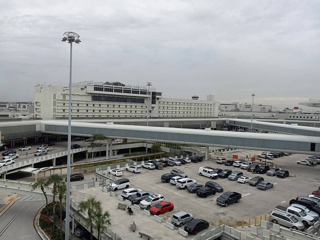 1024px-Miami_International_Airport_(MIA)_June_2024_(15)