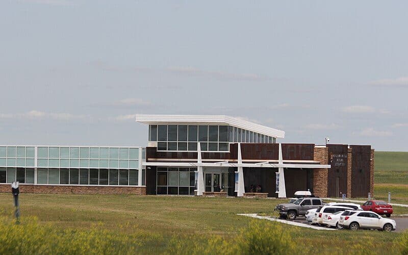1024px-Minuteman_Missile_National_Historic_Site_Visitor_Site