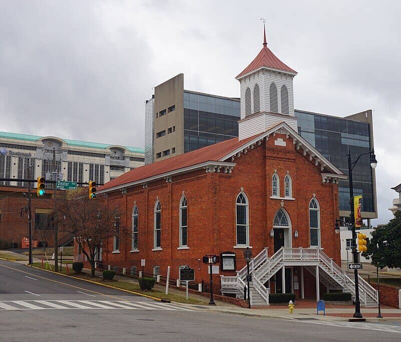 1024px-Montgomery_December_2018_44_(Dexter_Avenue_King_Memorial_Baptist_Church)