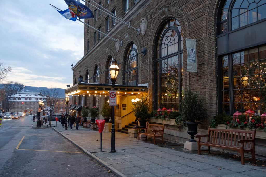 bethlehem hotel christian pilgrims lobby