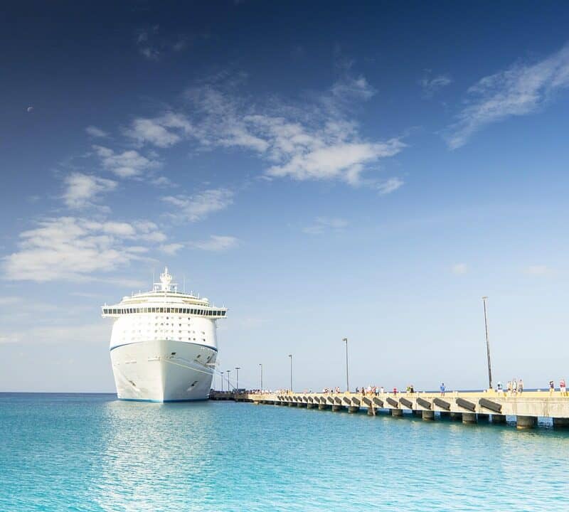 cruise-ship-1218305_1280