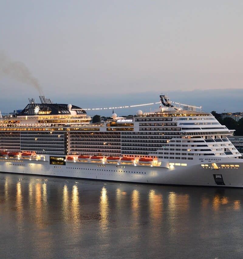 cruise-ship-3526709_1280