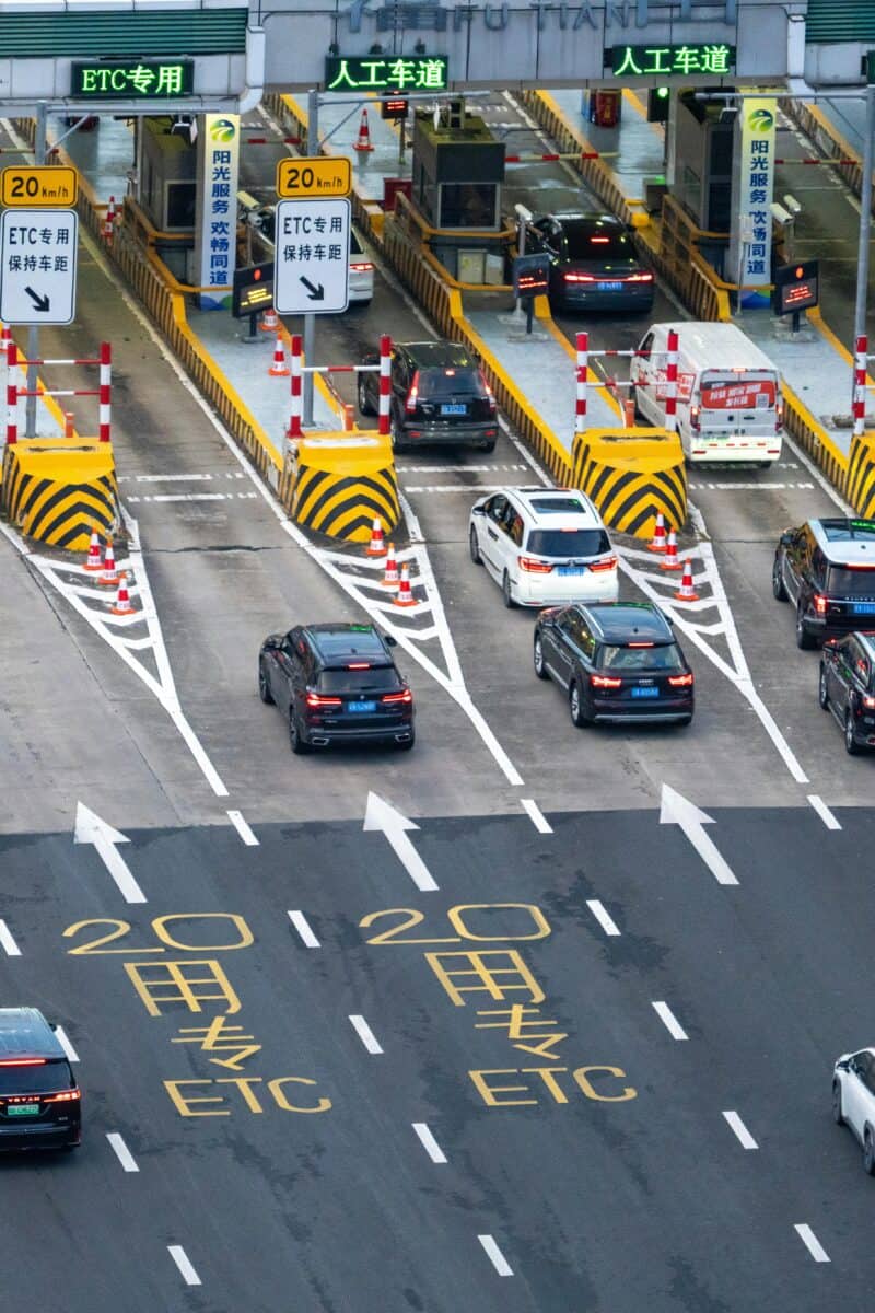 cashless toll road license plate
