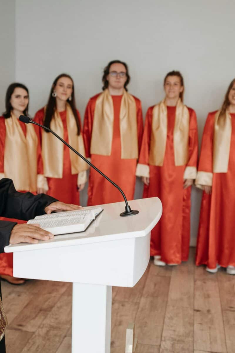 gospel choir singing congregation