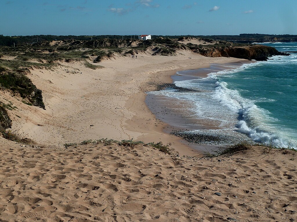 1024px-Alentejo_coast_in_Portugal