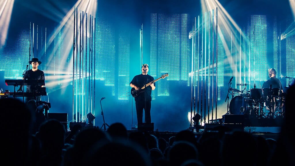 1024px-Alt-J_@_Bonnaroo_2018