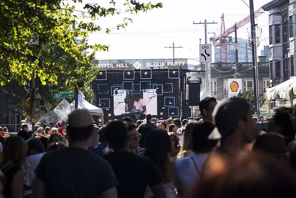 1024px-Capitol_hill_block_pary