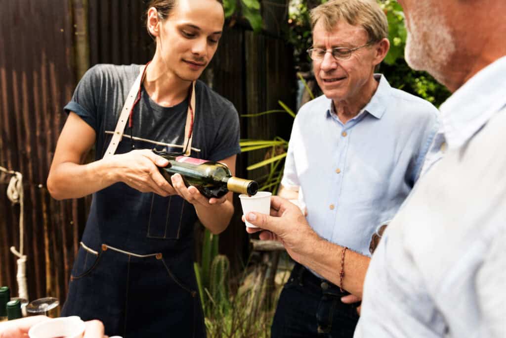 tourists asking for refills restauran