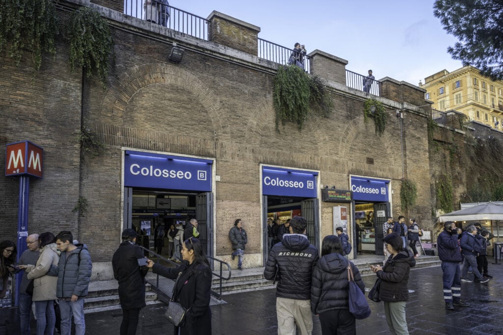 Rome, Termini And The Colosseum Corridor