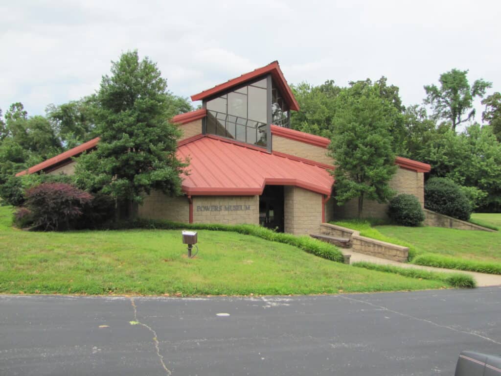 Powers Museum, Carthage, Missouri