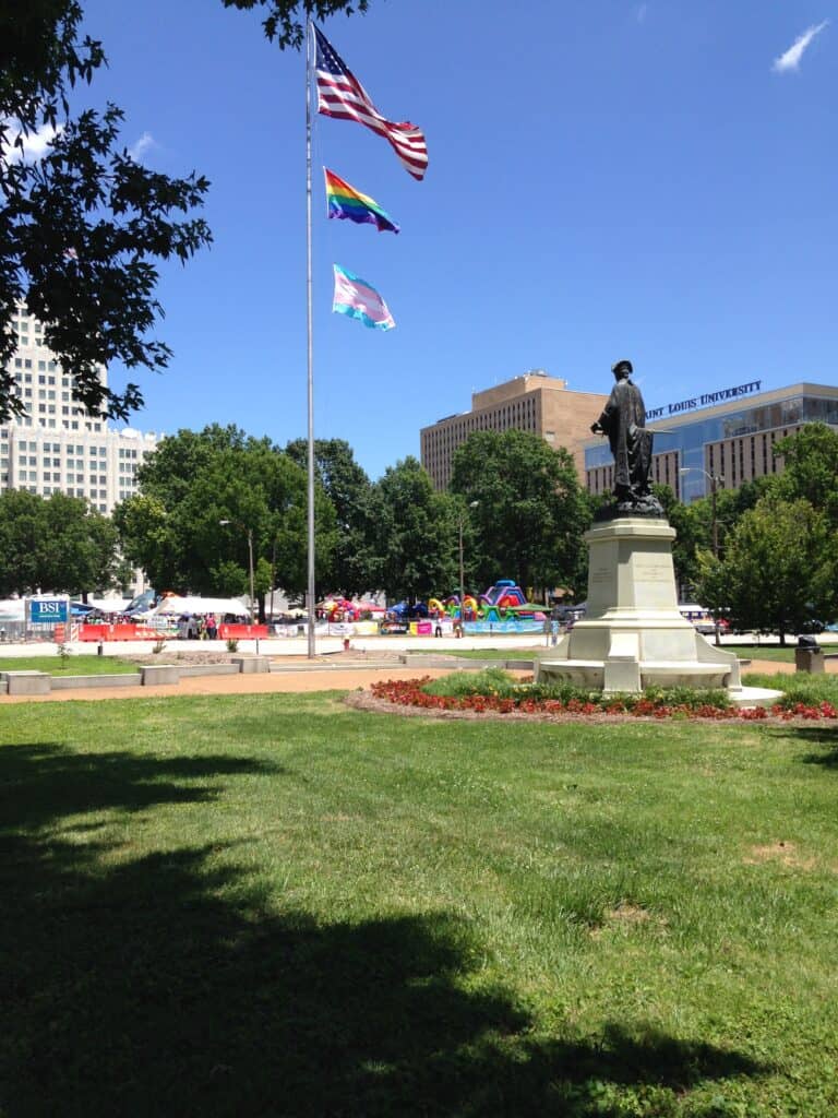 St. Louis, Missouri: PrideFest Holds June 27–28