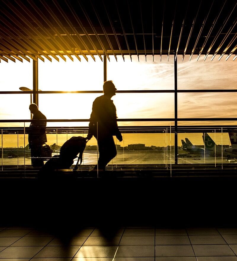 airport-1822133_1280