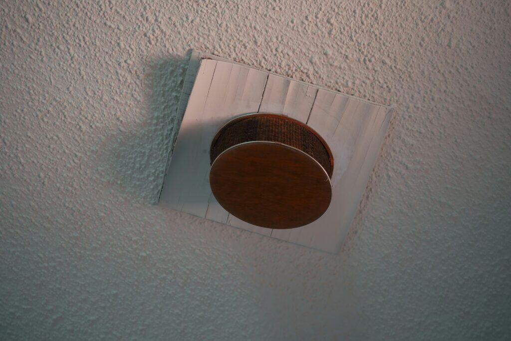 hotel smoke detector ceiling