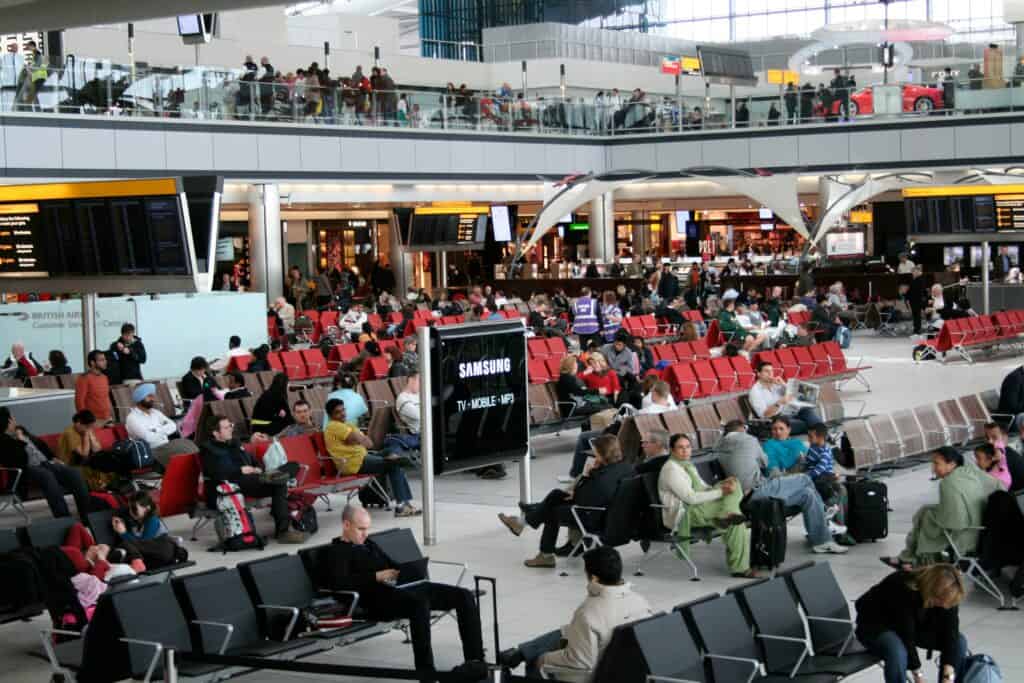Christmas airport travel crowds

