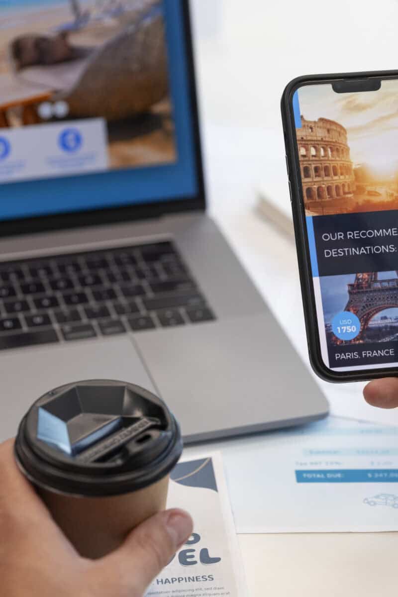 vacation rental booking phone