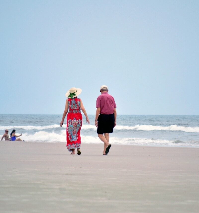 elderly-6831321_1280