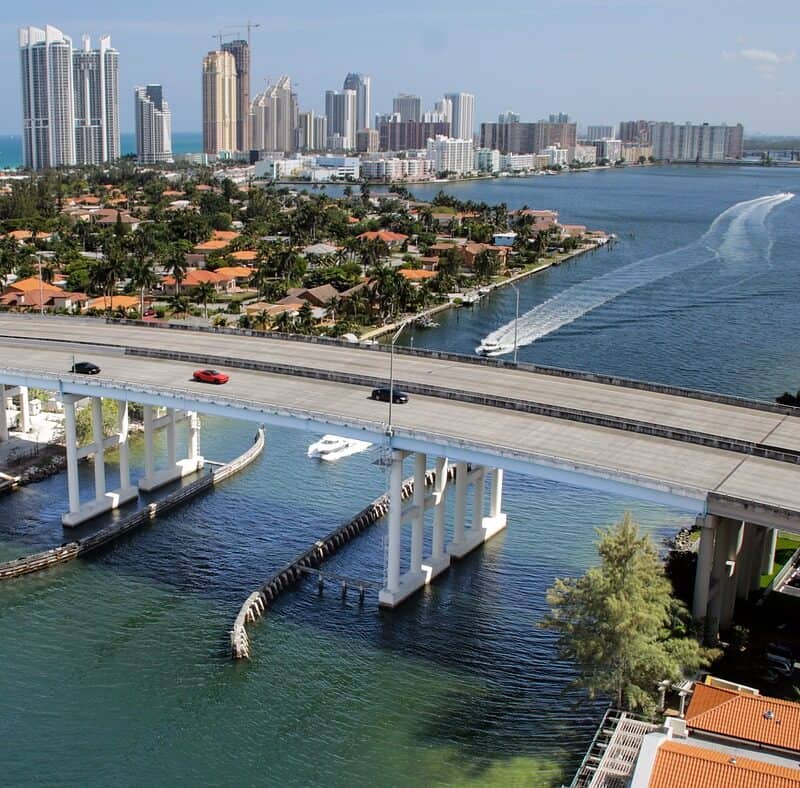 miami-beach-674068_1280