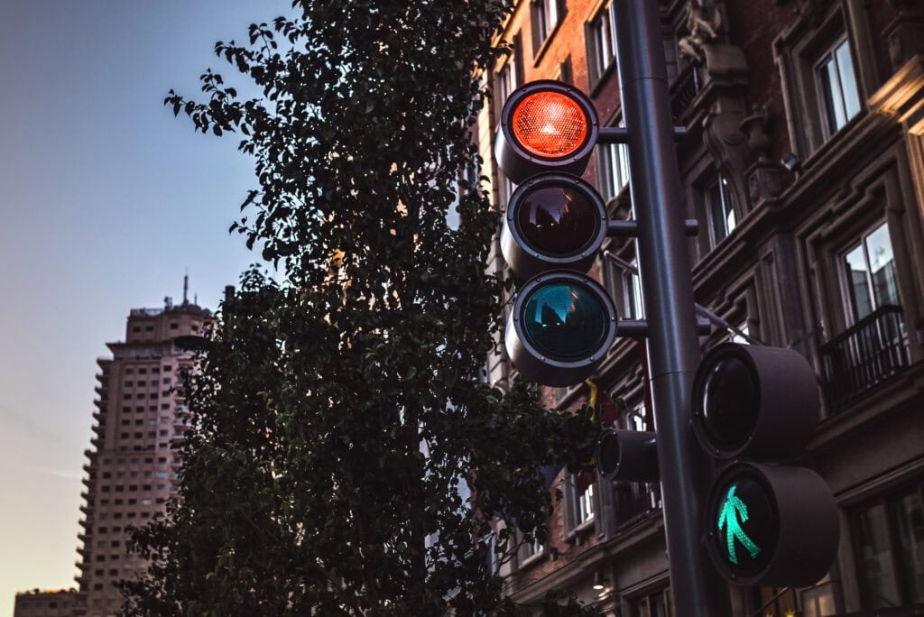 Montreal intersection crosswalk traffic light
